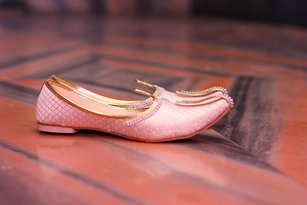 Tips for maintaining and storing your Kolhapuri Chappals