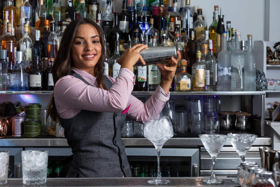 Rock The Night As A Bartender With A Professional Spay Tan That Will Keep You Looking Good During Your Bartending Shifts In Chandler Arizona